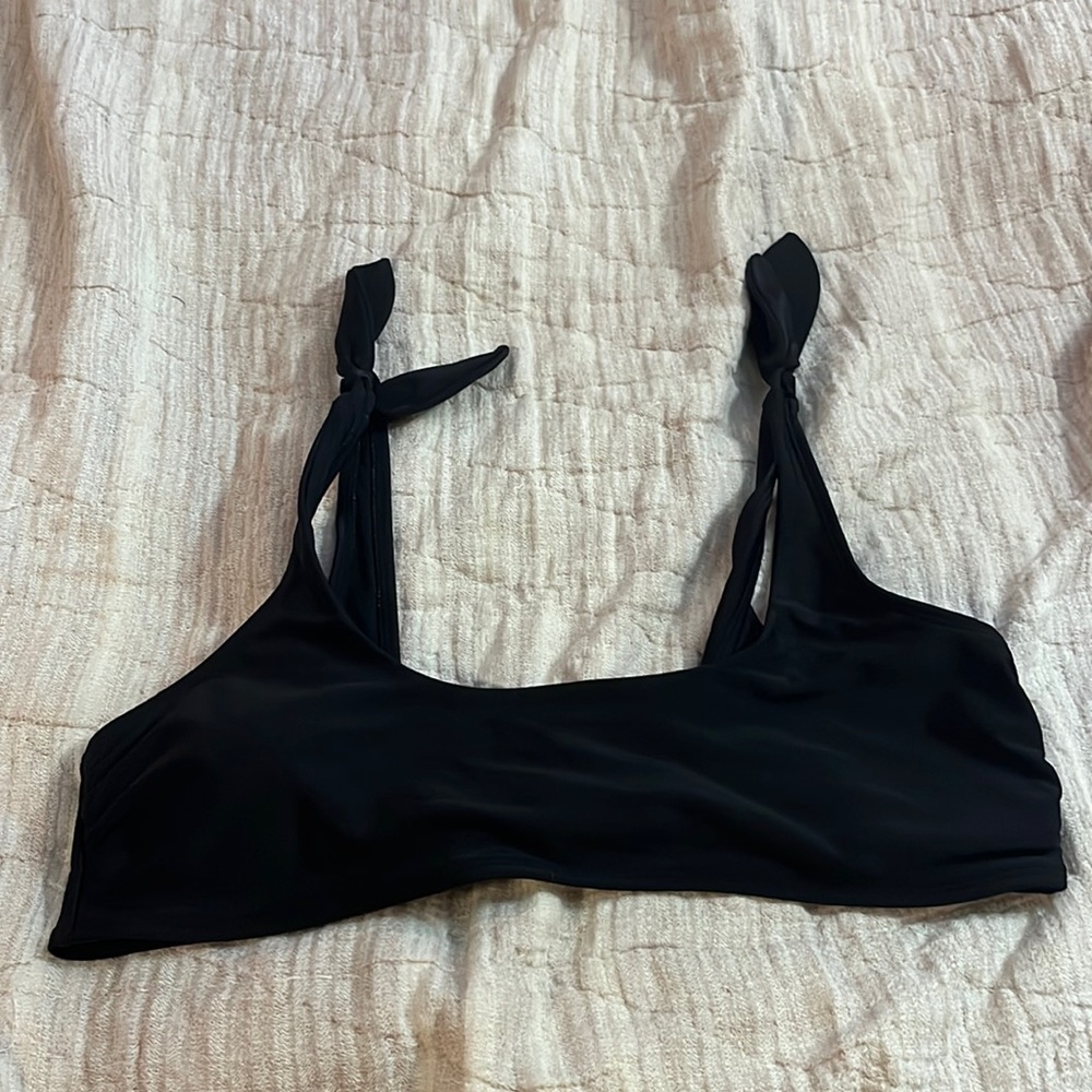 black tie shoulder bikini top